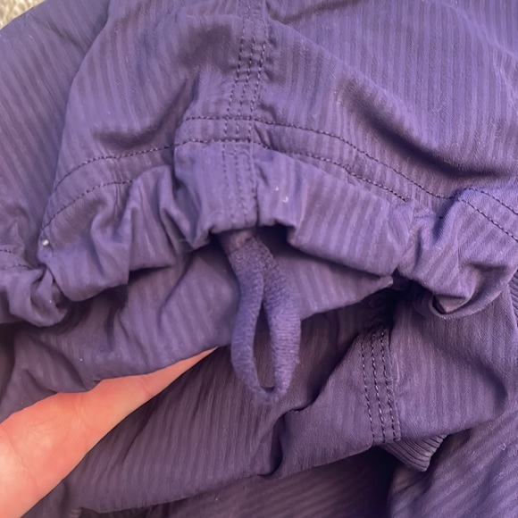 Lululemon cropped dance pants - Picture 8 of 14